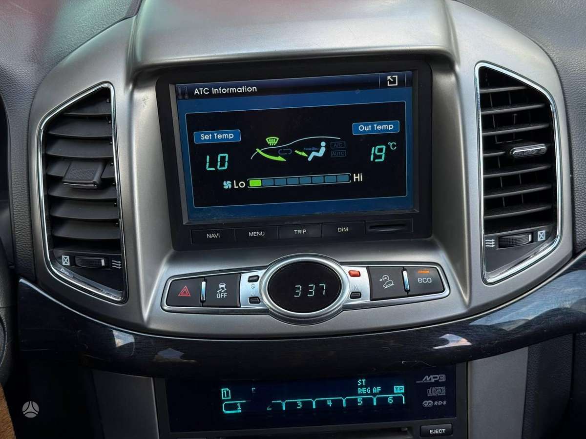 Chevrolet Captiva 2012 — photo 15