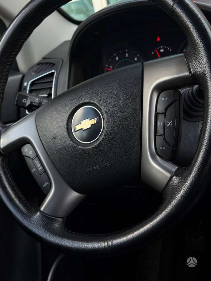 Chevrolet Captiva 2012 — photo 16