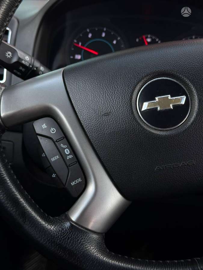 Chevrolet Captiva 2012 — photo 17