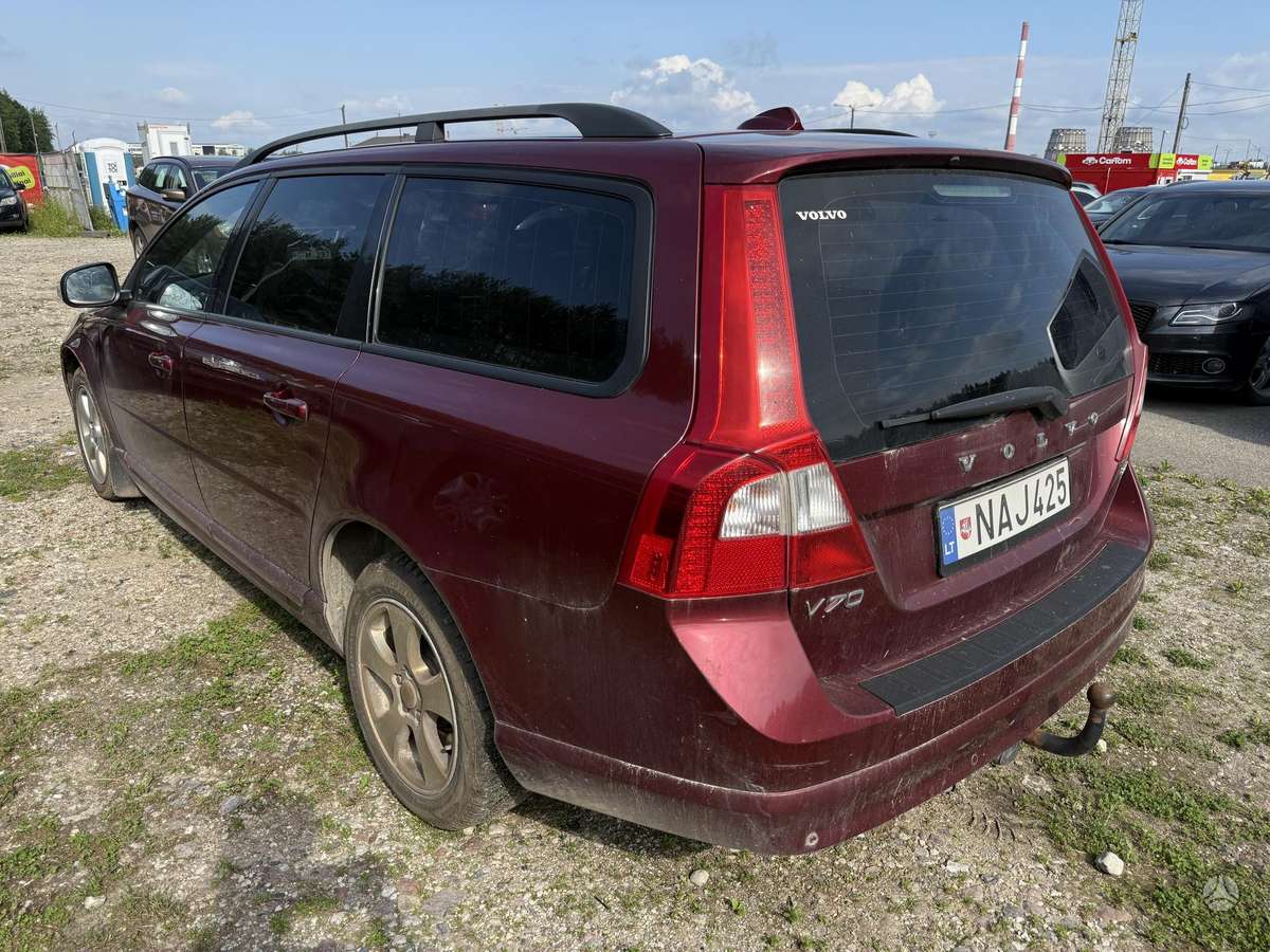 Volvo V70 2008 — photo 6
