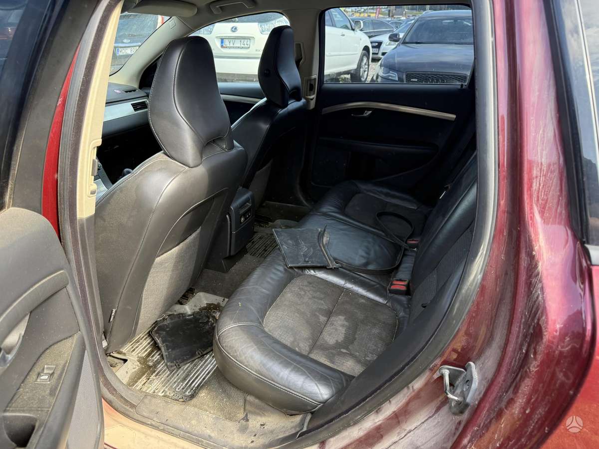 Volvo V70 2008 — photo 8