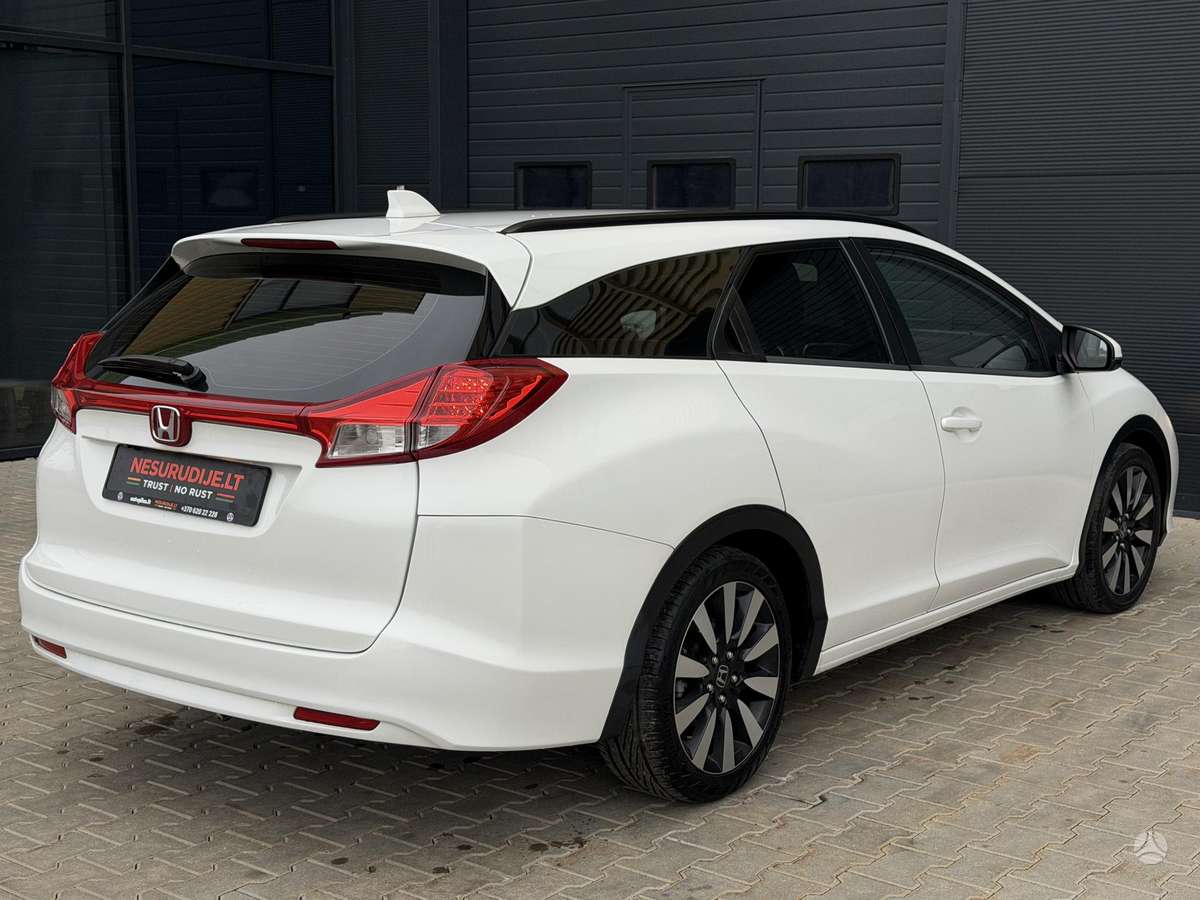 Honda CR-V 2014 — engine 1600 cm³, 120 HP (88kW)