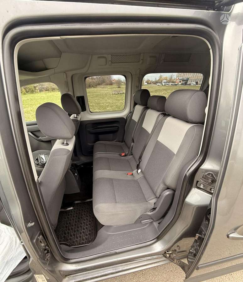 Volkswagen Caddy 2013 — photo 16
