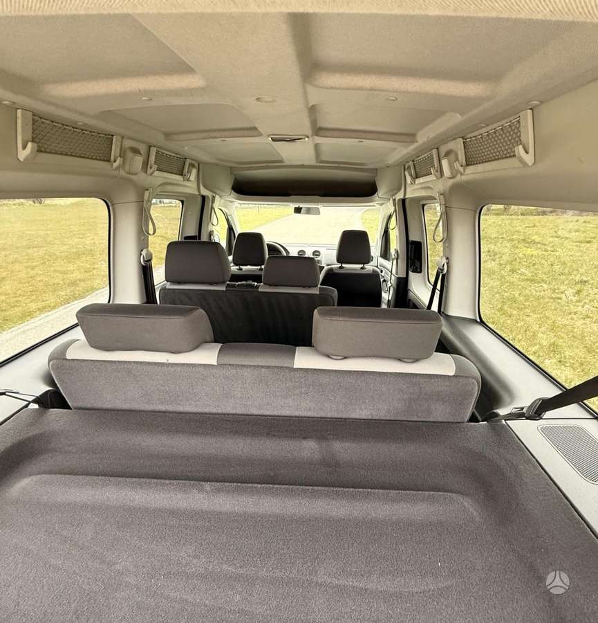 Volkswagen Caddy 2013 — photo 19