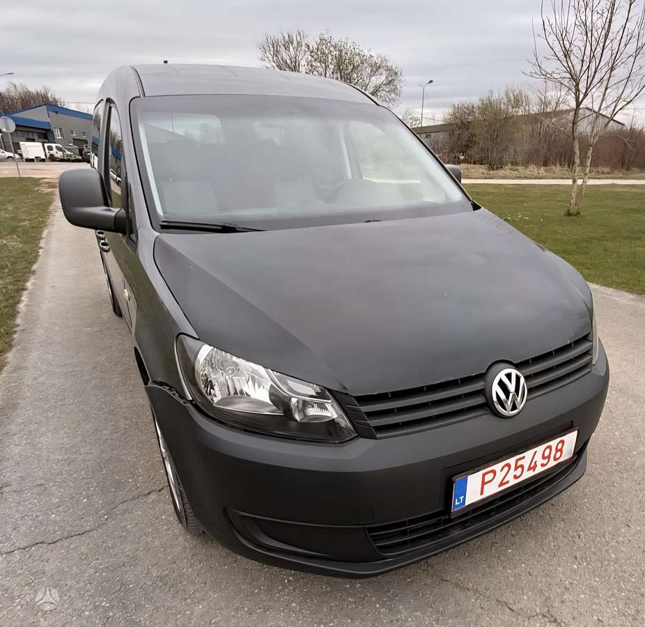 Volkswagen Caddy 2013 — rear view