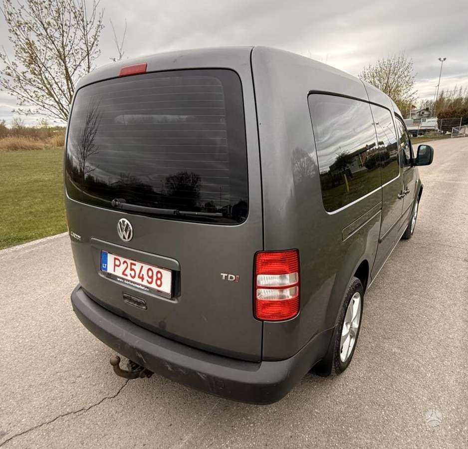 Volkswagen Caddy 2013 — photo 6