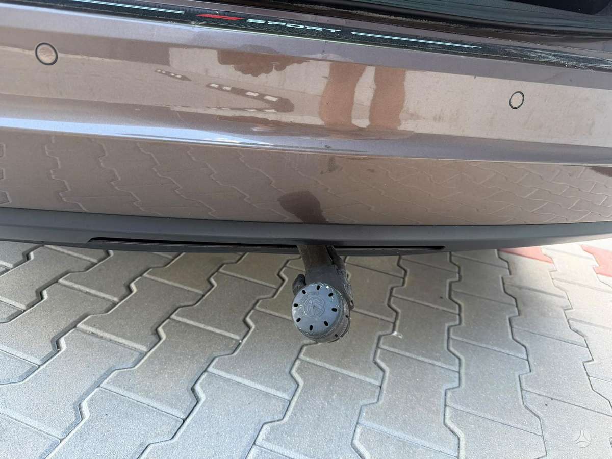 Volkswagen Sharan 2011 — photo 24