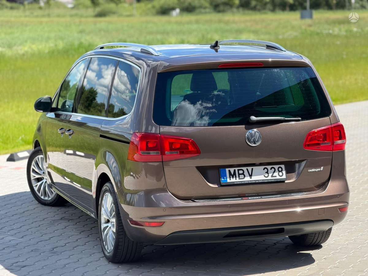Volkswagen Sharan 2011 — photo 7