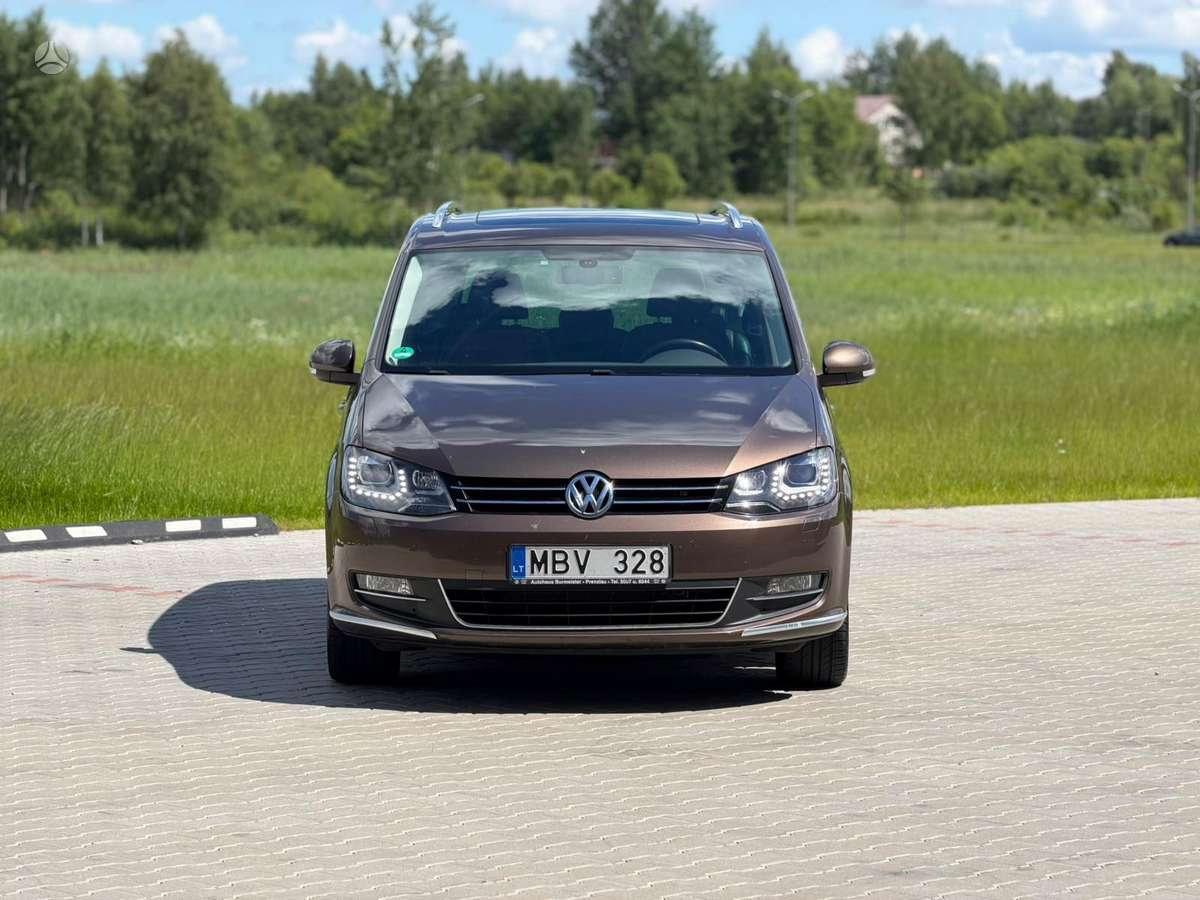 Volkswagen Sharan 2011 — photo 9