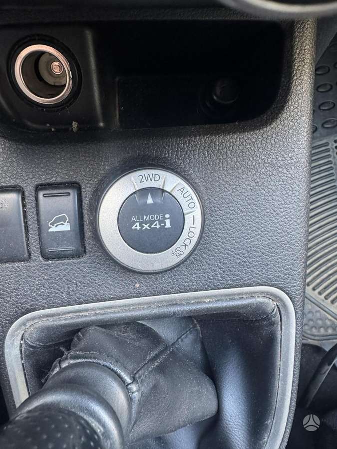Nissan X-Trail 2007 — photo 9