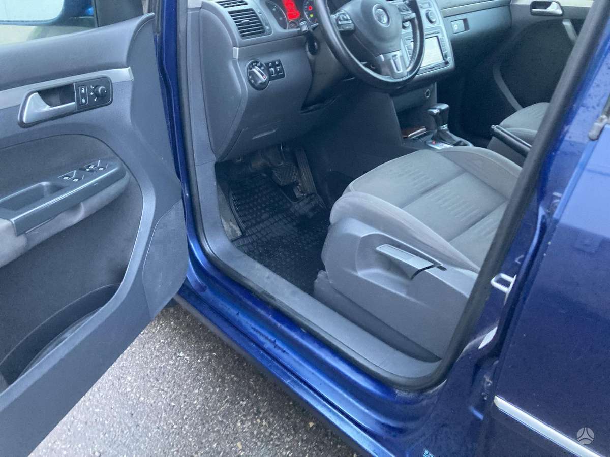 Volkswagen Touran 2007 — photo 15