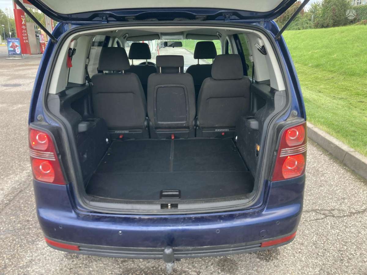 Volkswagen Touran 2007 — photo 20