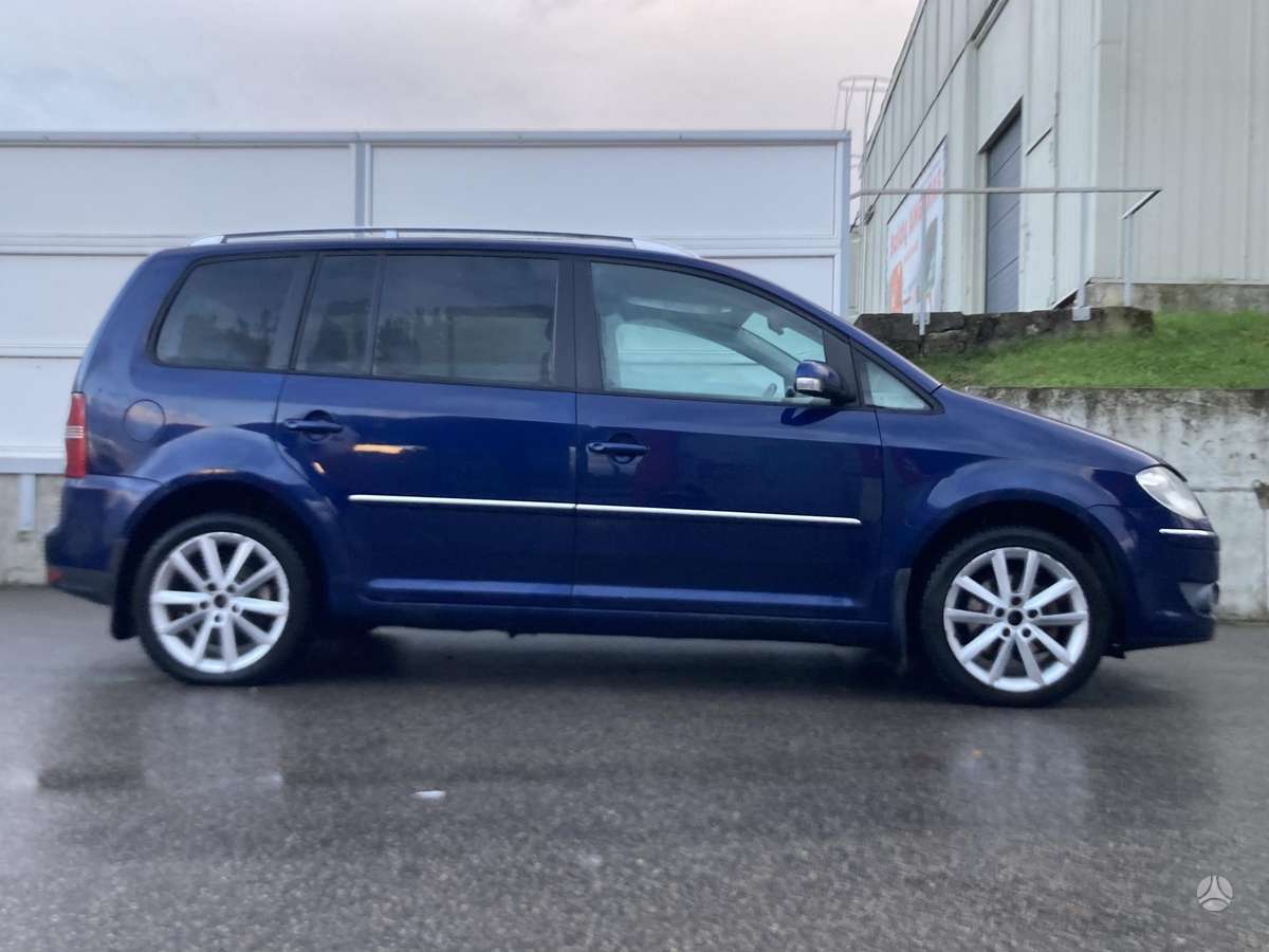 Volkswagen Touran 2007 — photo 6