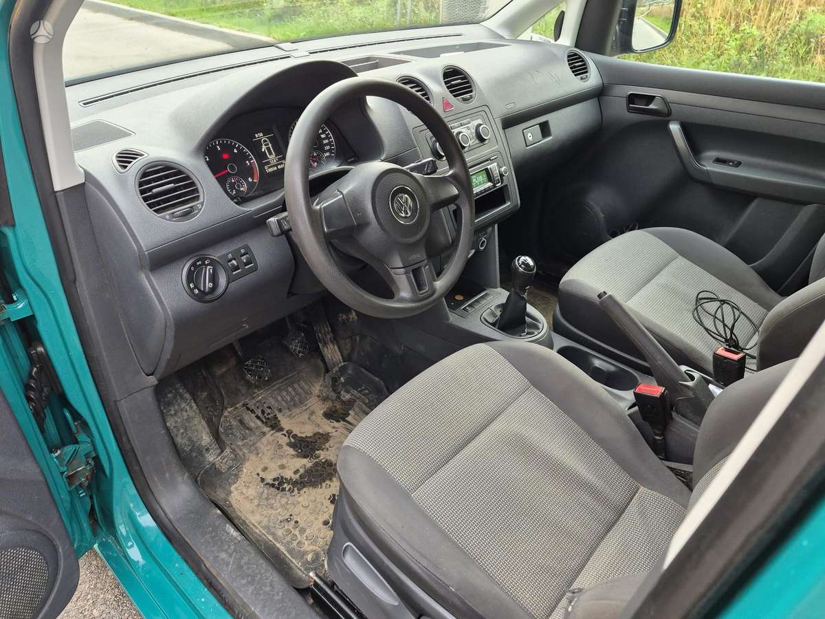 Volkswagen Caddy 2013 — photo 6