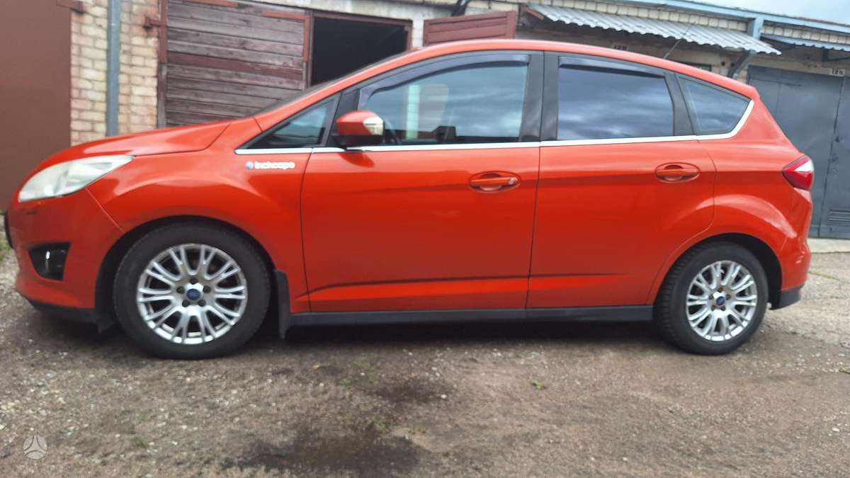 Ford C-MAX 2011 — interior