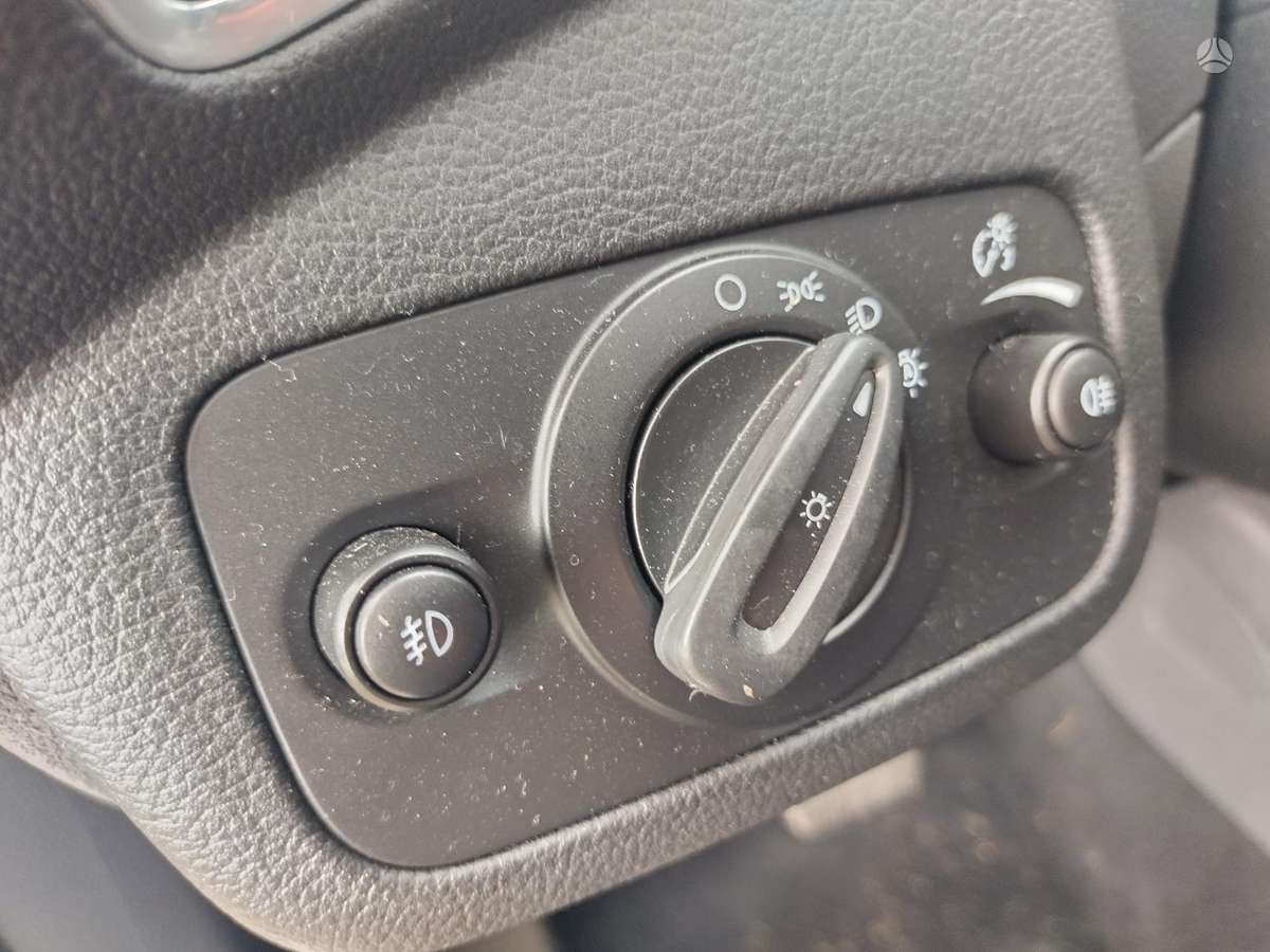 Ford Kuga 2014 — photo 15