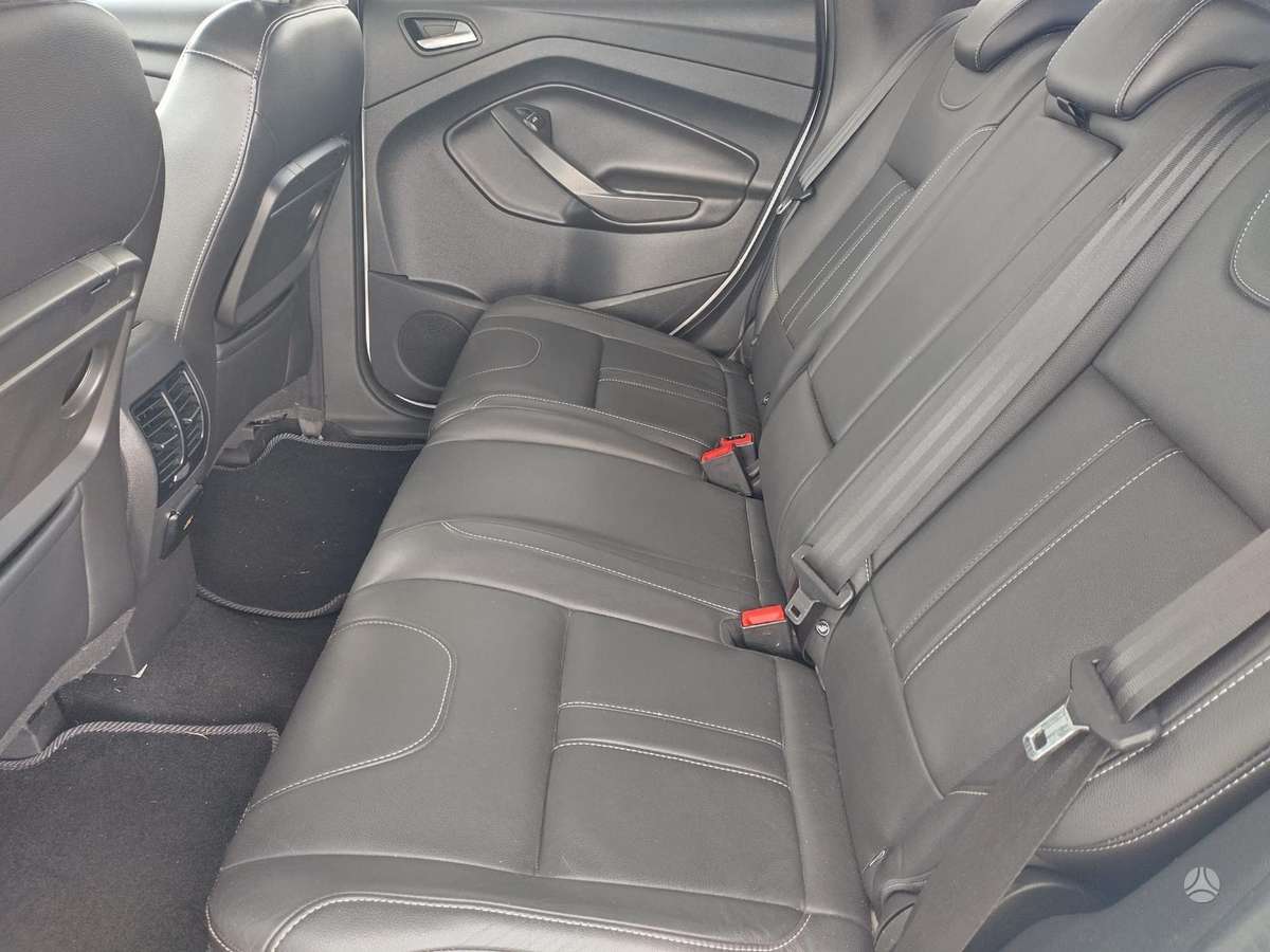 Ford Kuga 2014 — photo 18