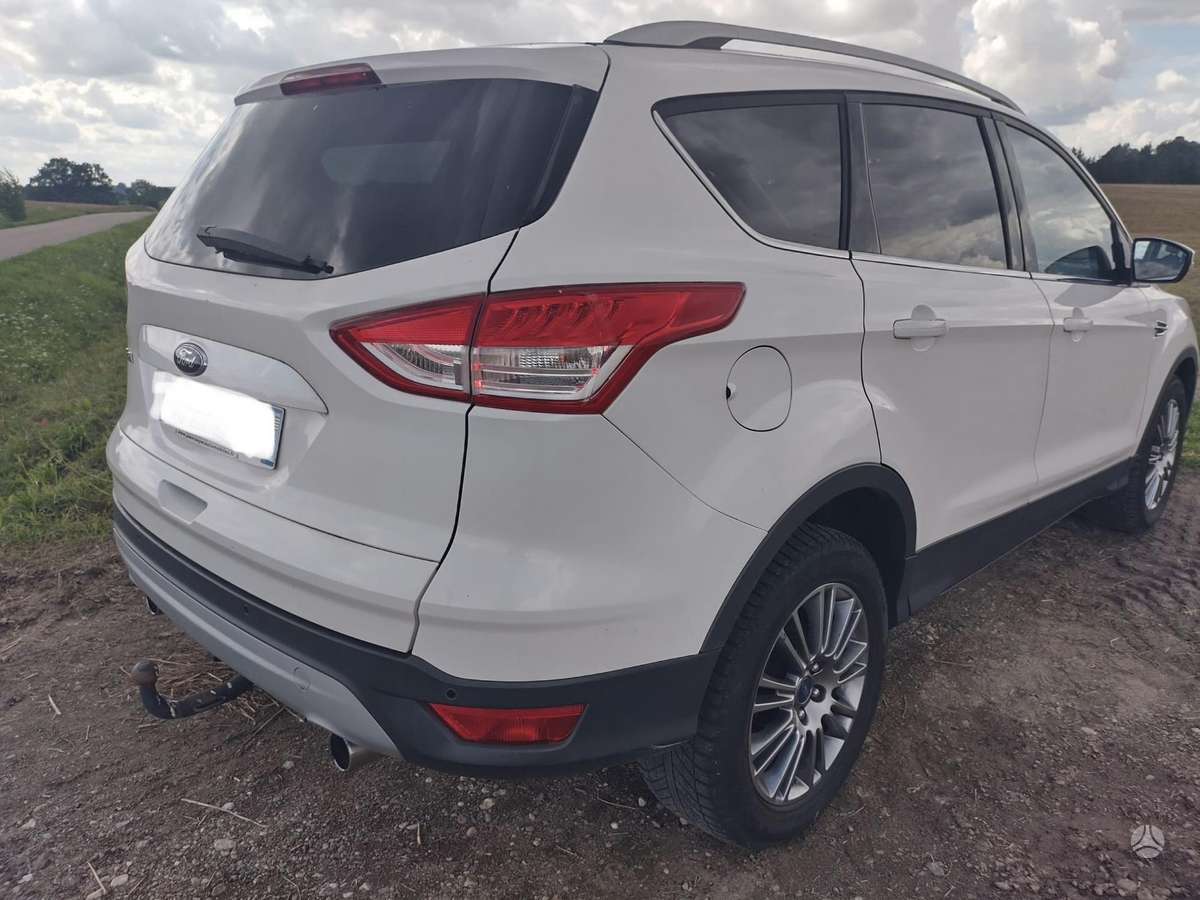 Ford Kuga 2014 — photo 6