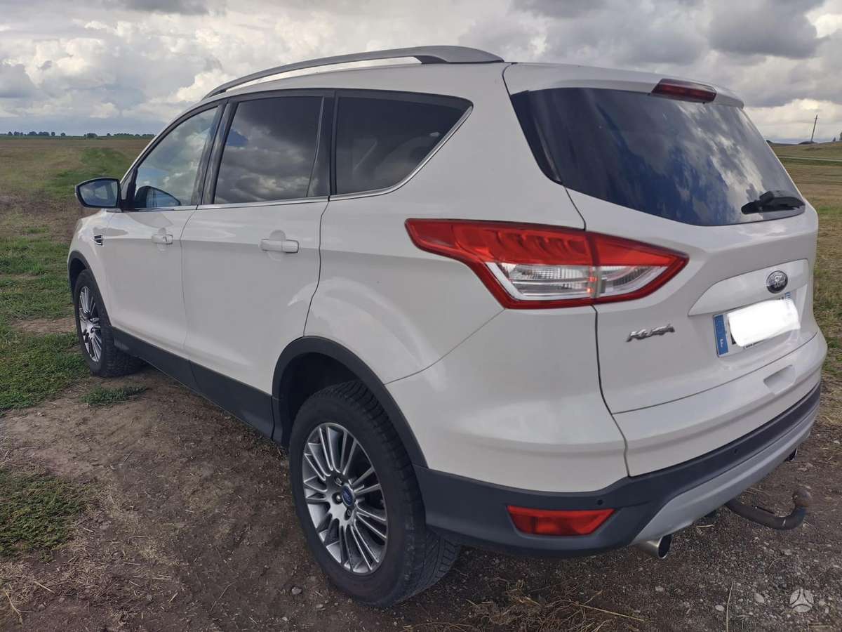 Ford Kuga 2014 — photo 8