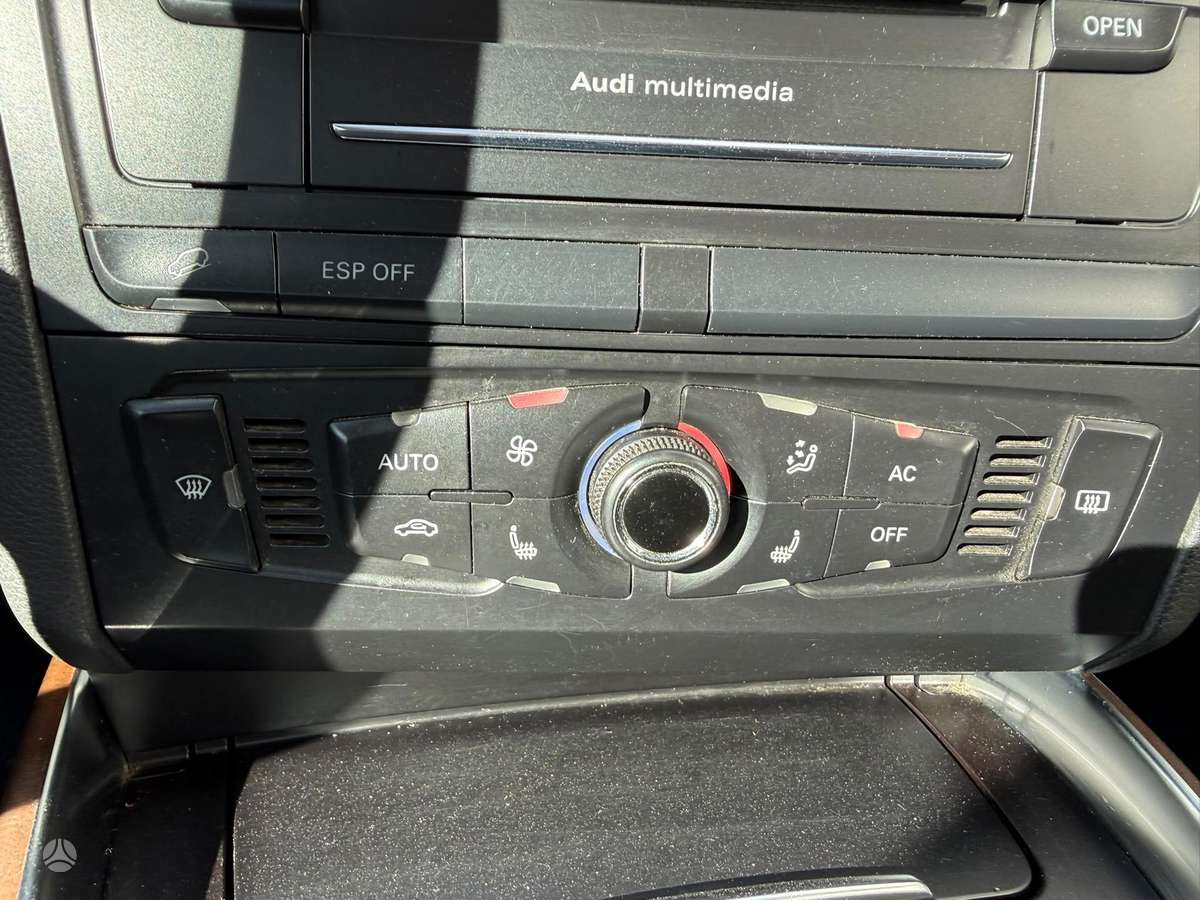 Audi Q5 2010 — фото 18