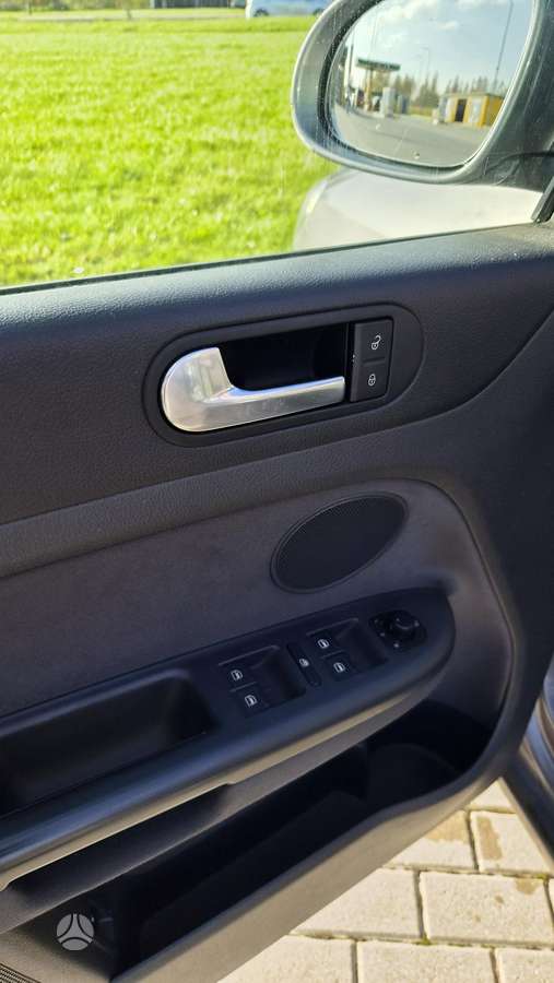 Volkswagen Golf 2008 — photo 14