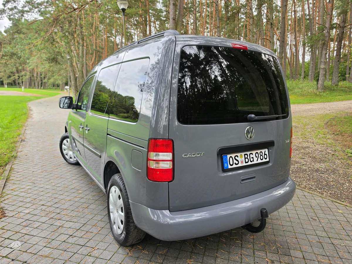 Volkswagen Caddy 2013 — салон