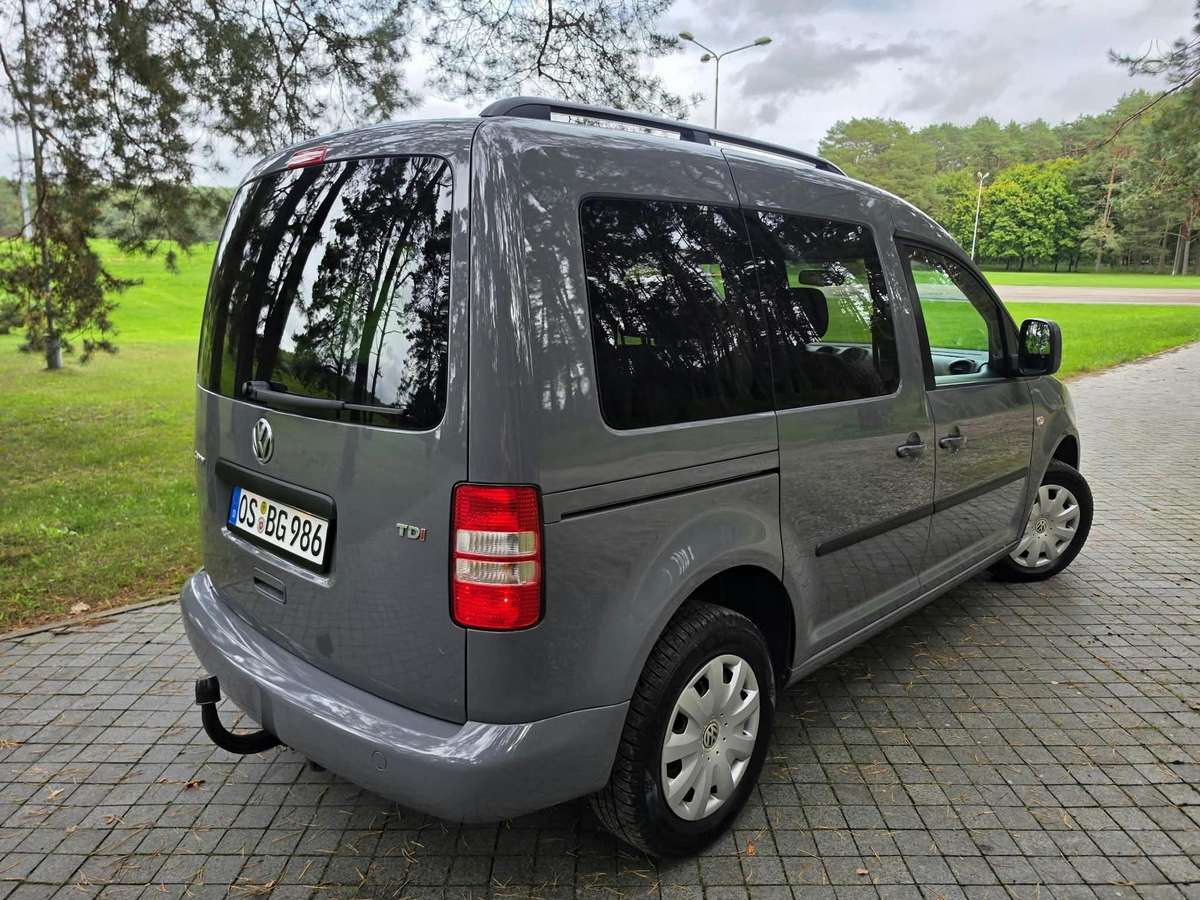 Volkswagen Caddy 2013 — двигун 1600 cm³, 102 HP (75kW)