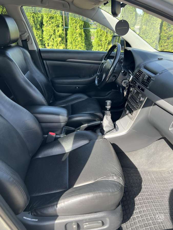 Toyota Avensis 2006 — photo 5