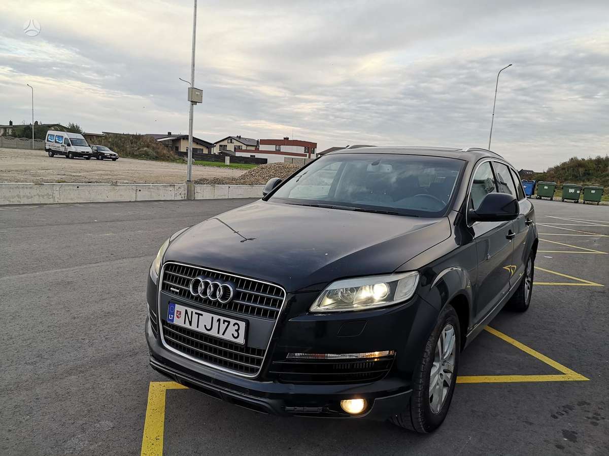 Audi Q7 2008 — photo 12