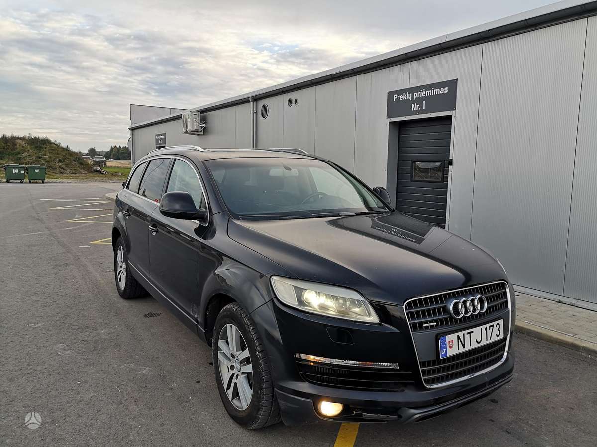 Audi Q7 2008 — photo 8