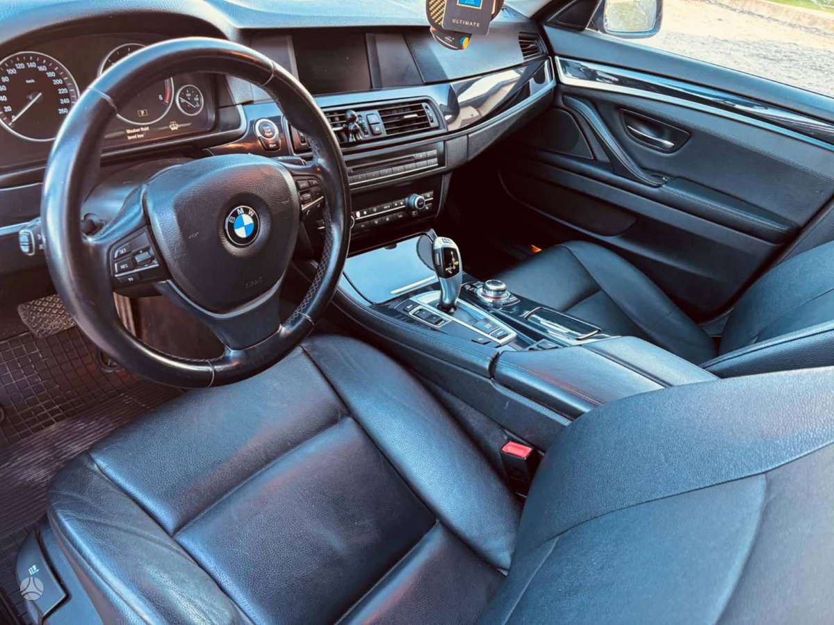 BMW 520 2012 — фото 8