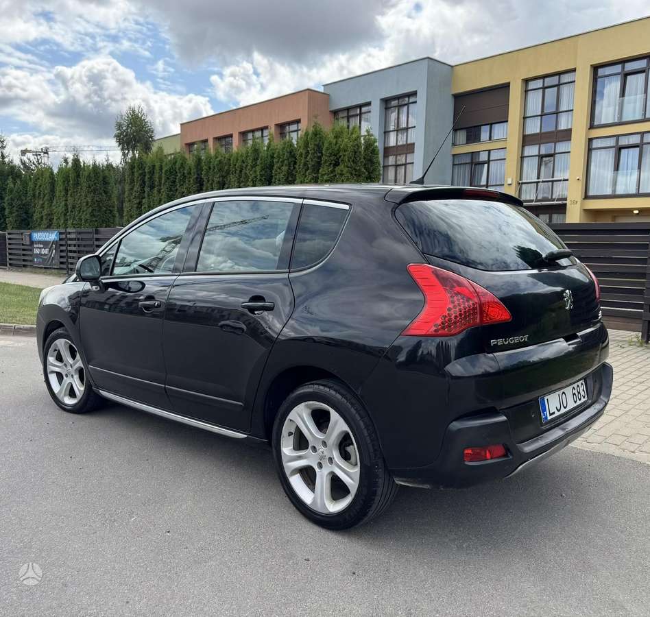Peugeot 3008 2010 — двигун 1560 cm³, 109 HP (80kW)