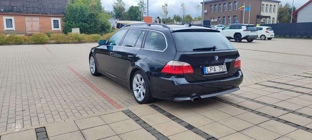 BMW 520 2008 — photo 6