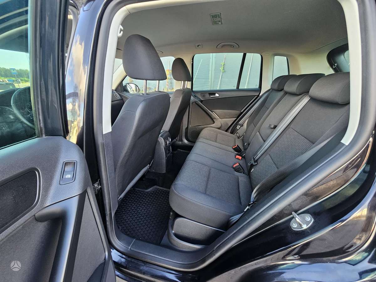 Volkswagen Tiguan 2013 — photo 18