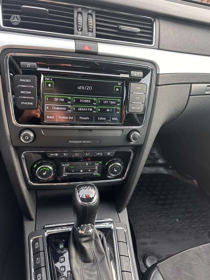 Skoda Superb 2014 — photo 7