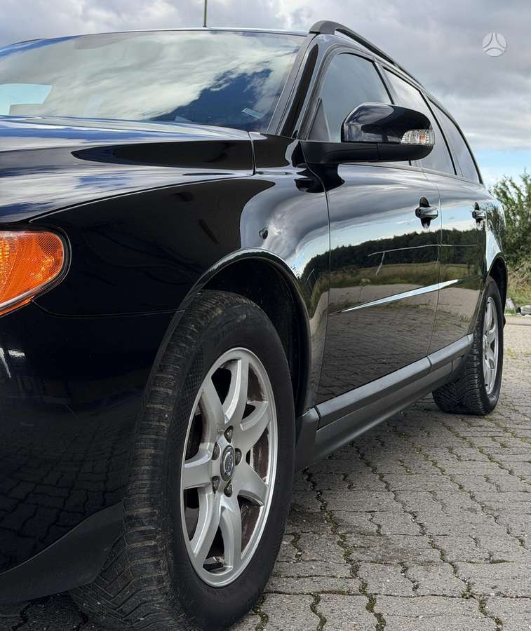 Volvo V70 2010 — engine 1997 cm³, 136 HP (100kW)