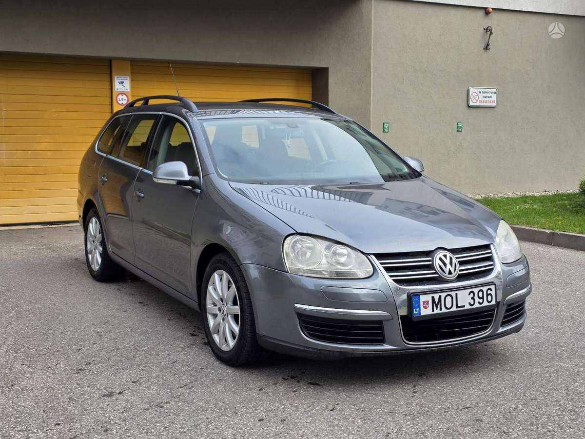 Volkswagen Golf 2009 — вигляд ззаду