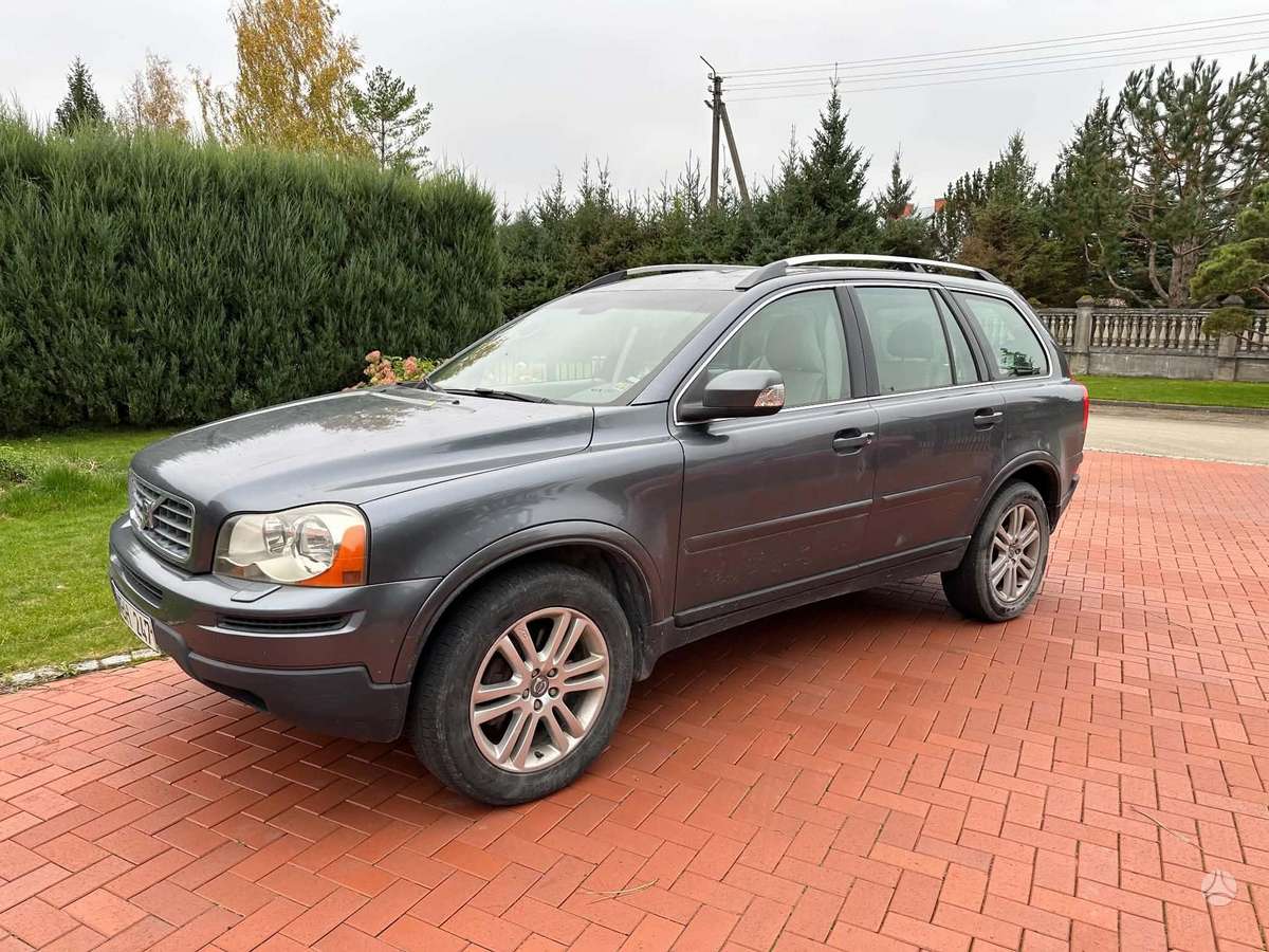Volvo XC90 2007 — rear view
