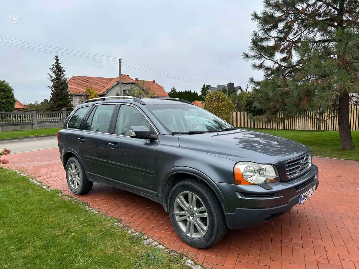 Volvo XC90 2007 — interior