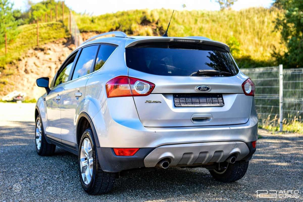 Ford Kuga 2012 — engine 2000 cm³, 140 HP (103kW)