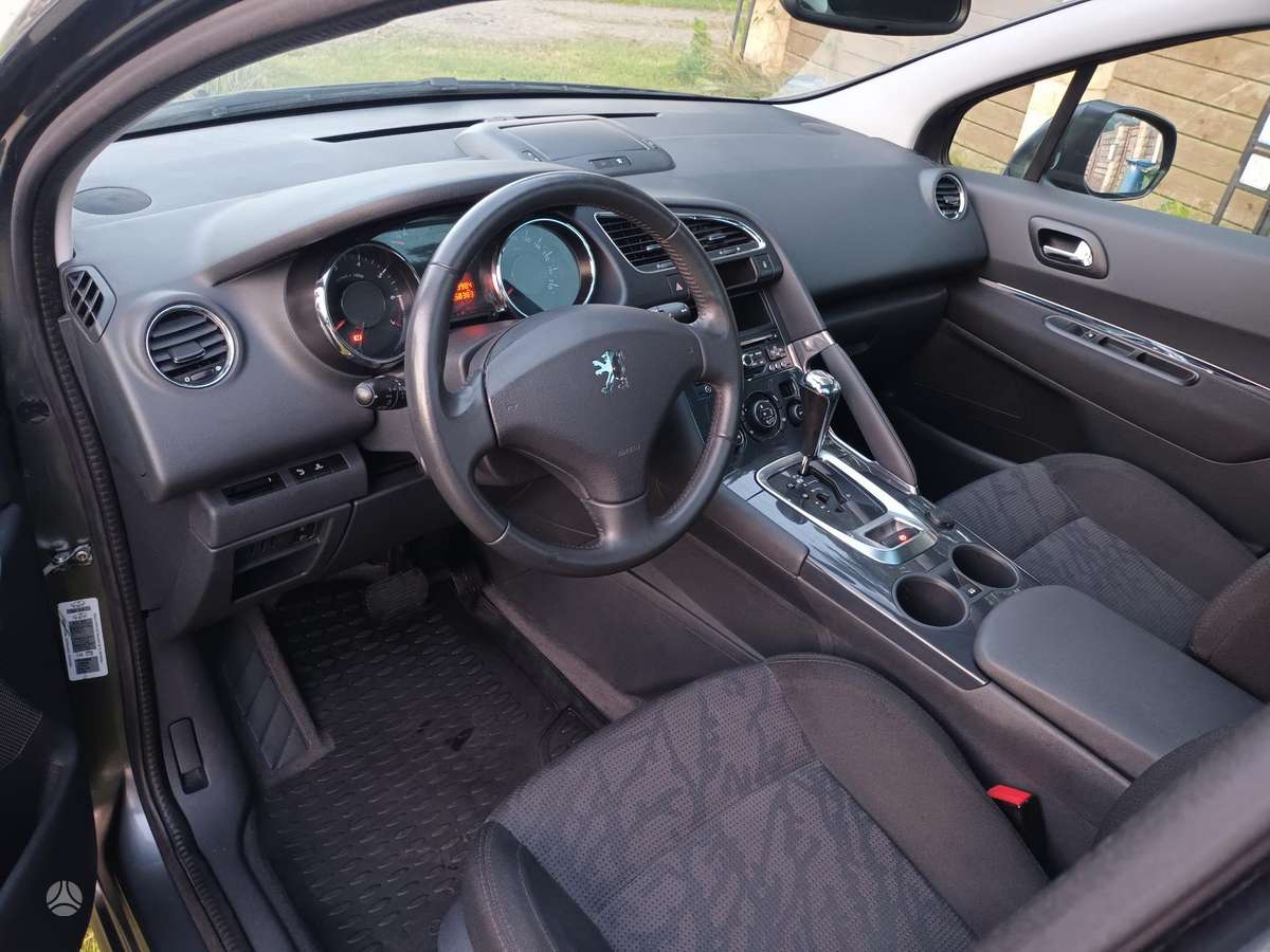 Peugeot 3008 2011 — photo 14