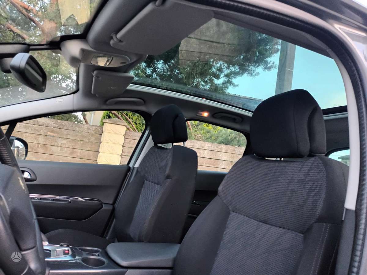 Peugeot 3008 2011 — photo 24