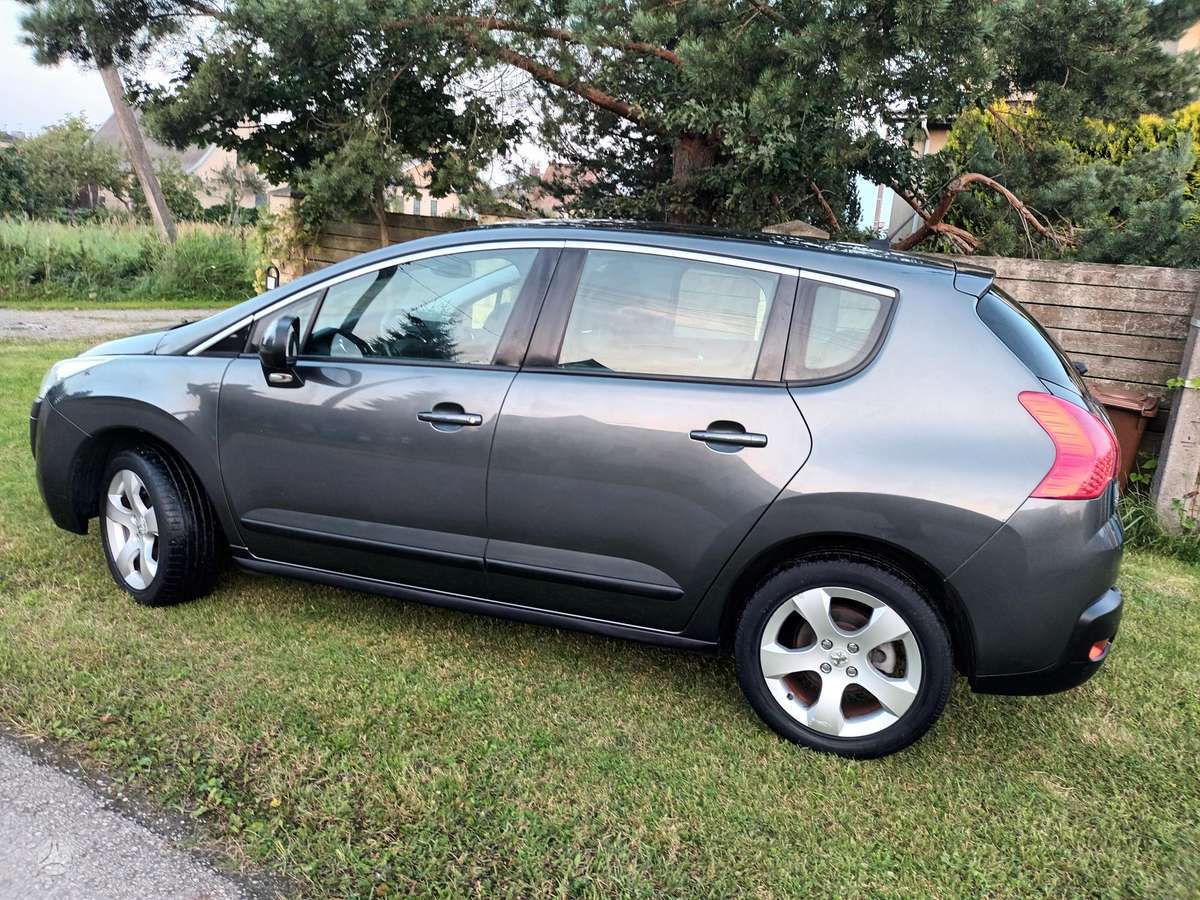 Peugeot 3008 2011 — photo 8