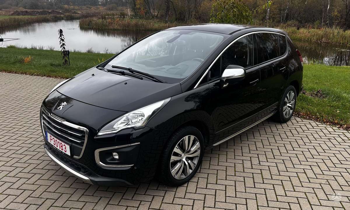 Peugeot 3008 2014 — interior