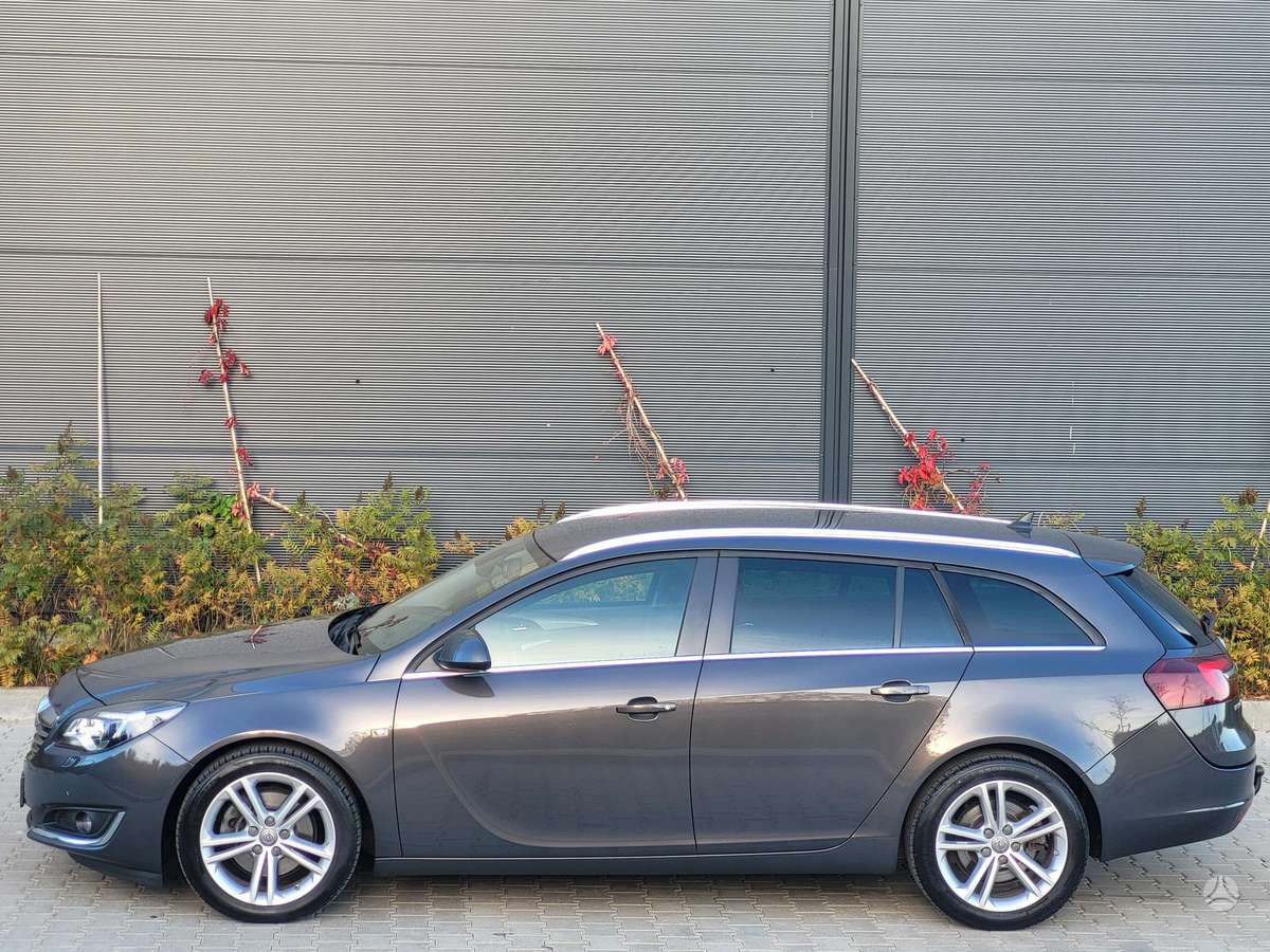 Opel Insignia 2015 — фото 11