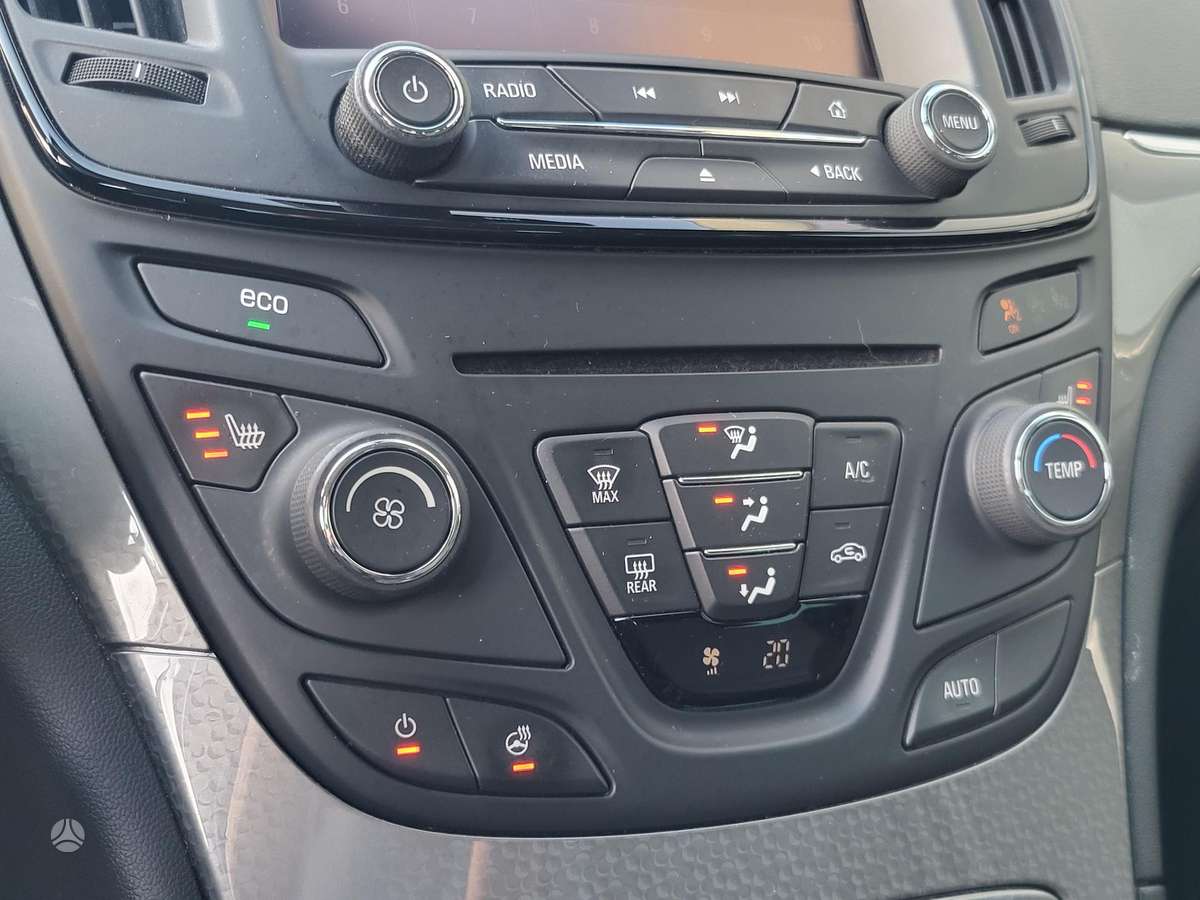 Opel Insignia 2015 — фото 23