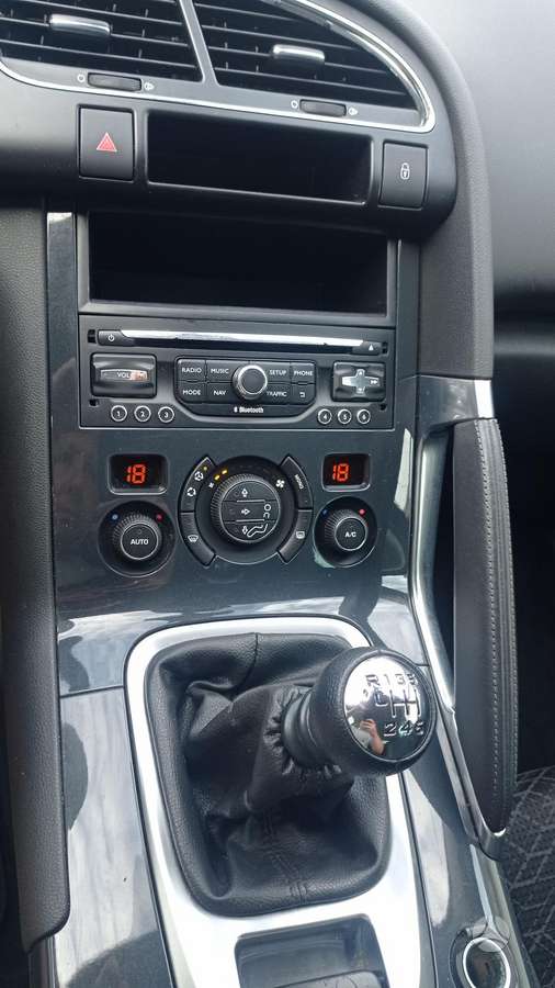 Peugeot 3008 2015 — photo 12