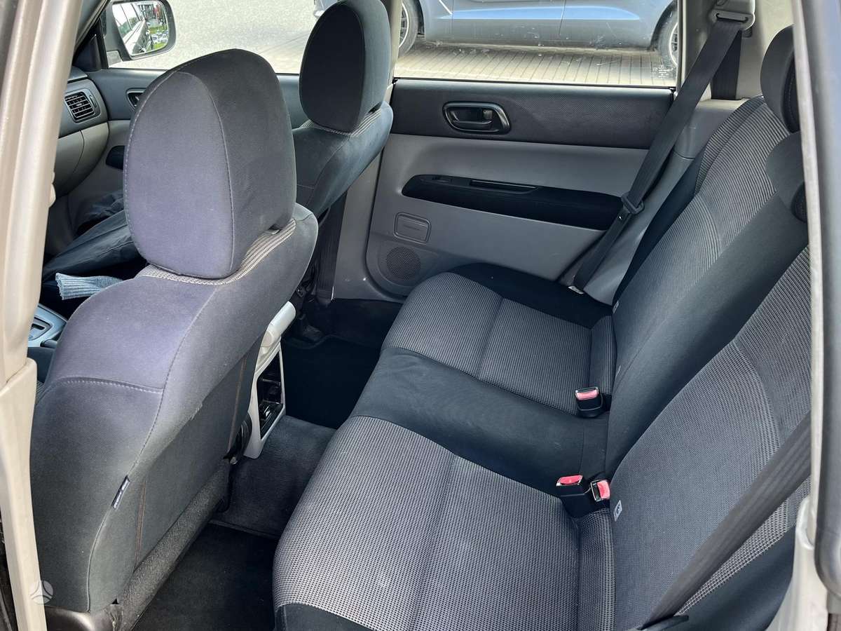 Subaru Forester 2006 — photo 15