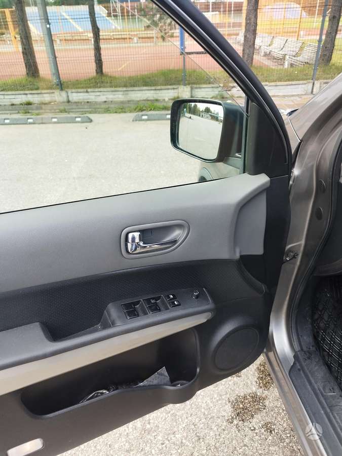 Nissan X-Trail 2008 — photo 17