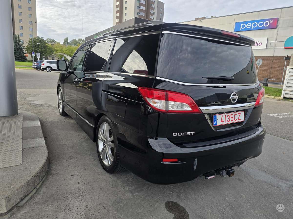 Nissan Quest 2012 — engine 3500 cm³, 260 HP (191kW)